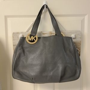 Michael Kors Pebbled Grey Leather Handbag Shoulderbag
